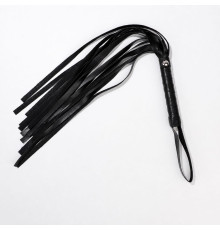 Плетка Tease Play Black